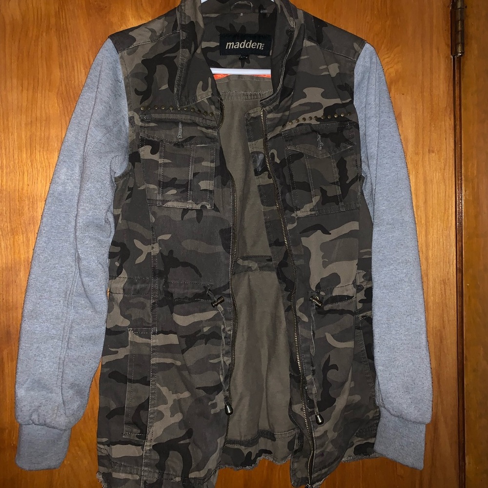 Camouflage Jacket // Army Green jacket